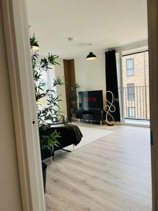 Hessian Lounge -Wyndale- Central 2Br W/Parking Birmingham Exterior photo
